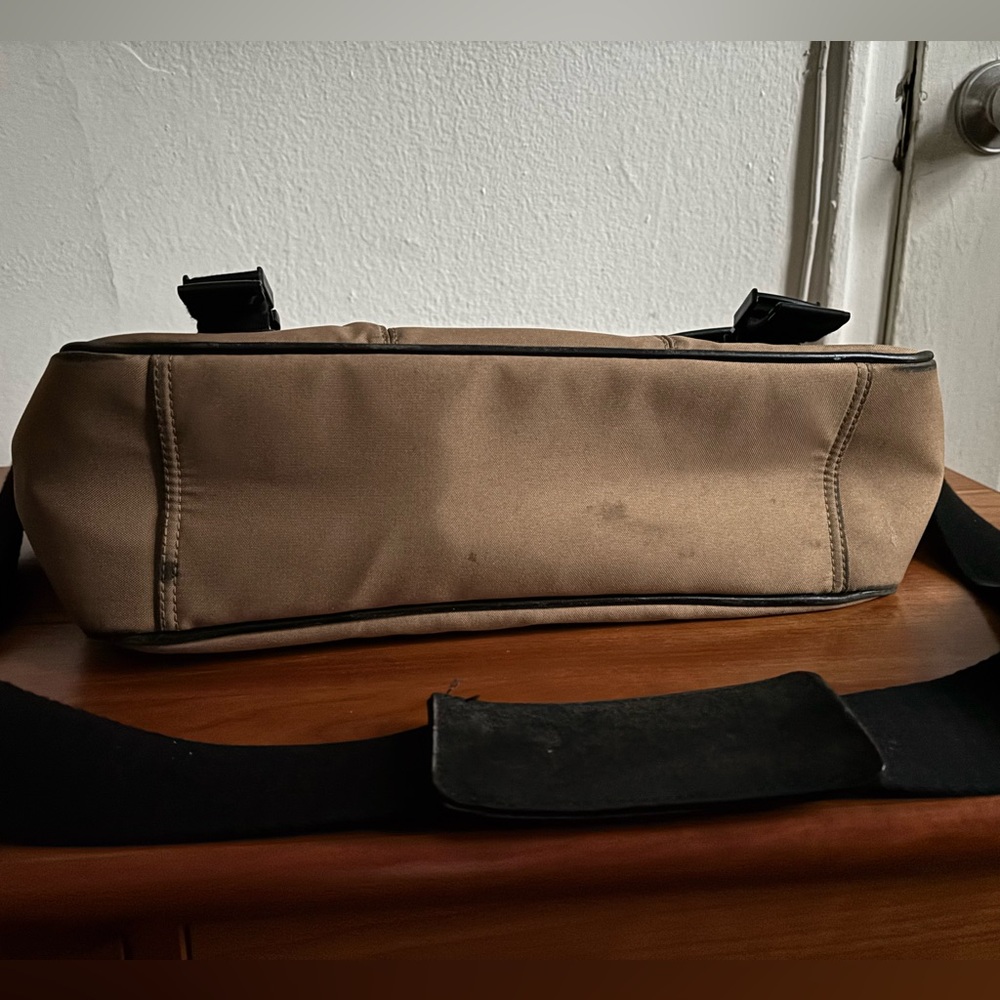 Coach Men's Messenger Bag - Picture 11 of 16